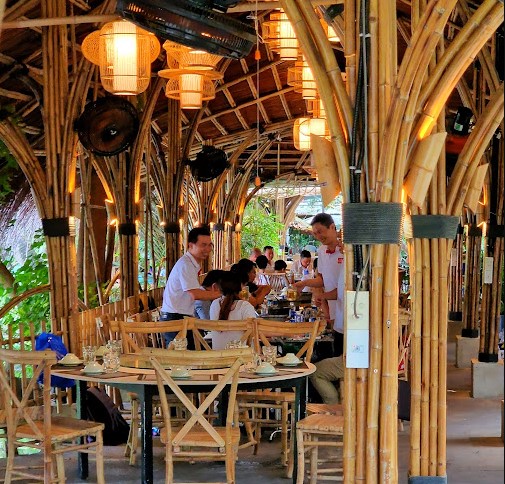 Vườn Ẩm Thực Đông Hồ EDEN Động Và Không Gian Xanh Mát